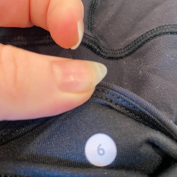 Lululemon Full on Luon 7/8 Legging Ultra High Rise with Braiding Detail Size 6 - Picture 4 of 6